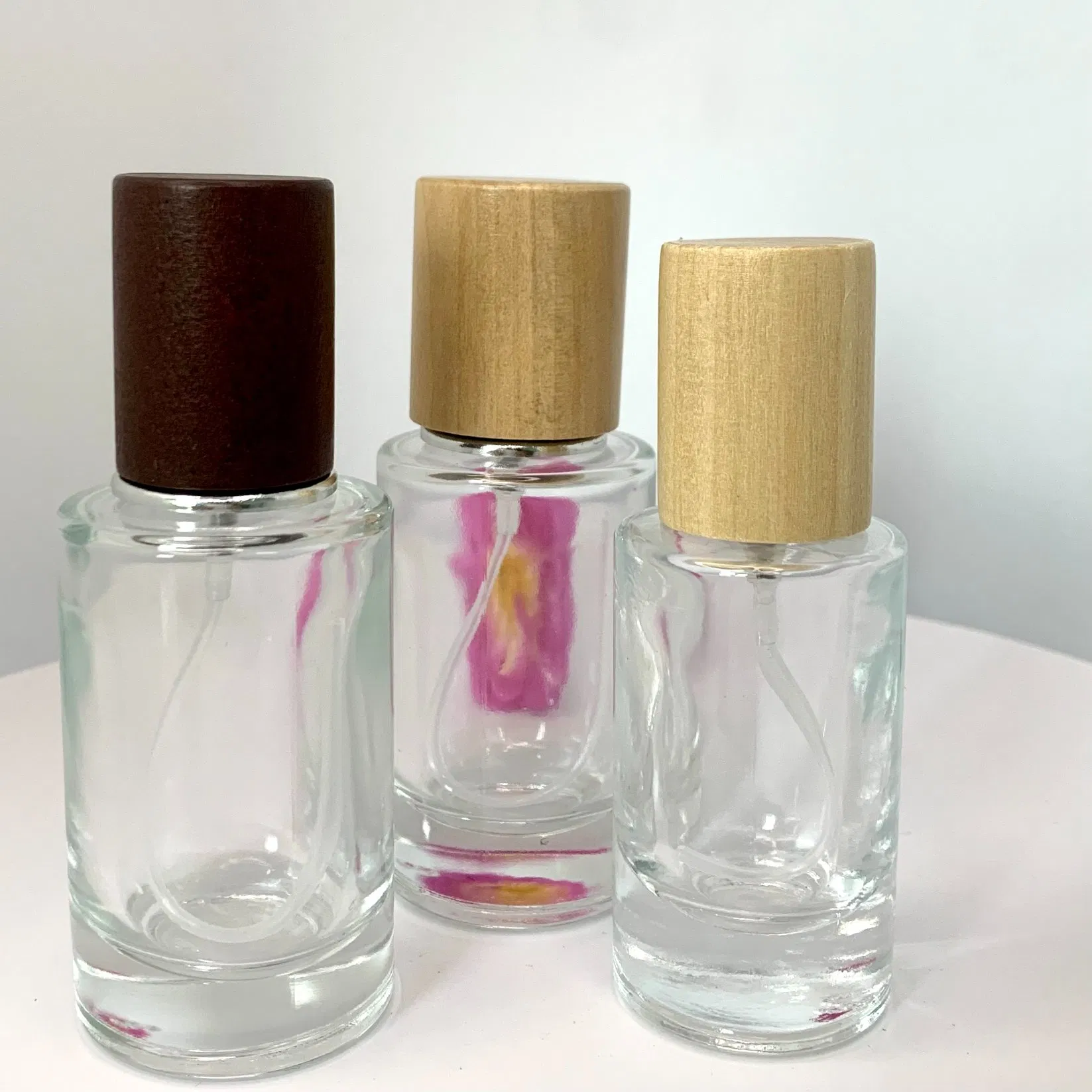 Glass Bottle for Perfume Packaging with Customized Logo